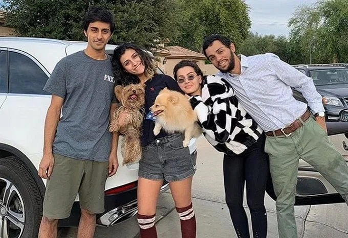 SSSniperwolf Brothers, And Sister